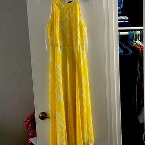 Yellow and white tommy hilfiger